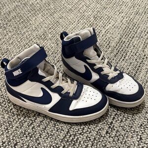 Nike Kids' Court Borough Mid 2 High Top Sneaker Little Kid blue/white size 3Y